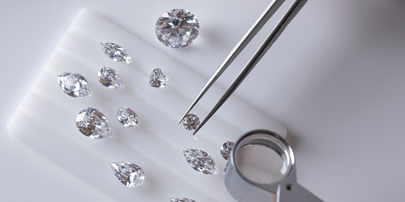 Eine Nahaufnahme von Diamantschliffen